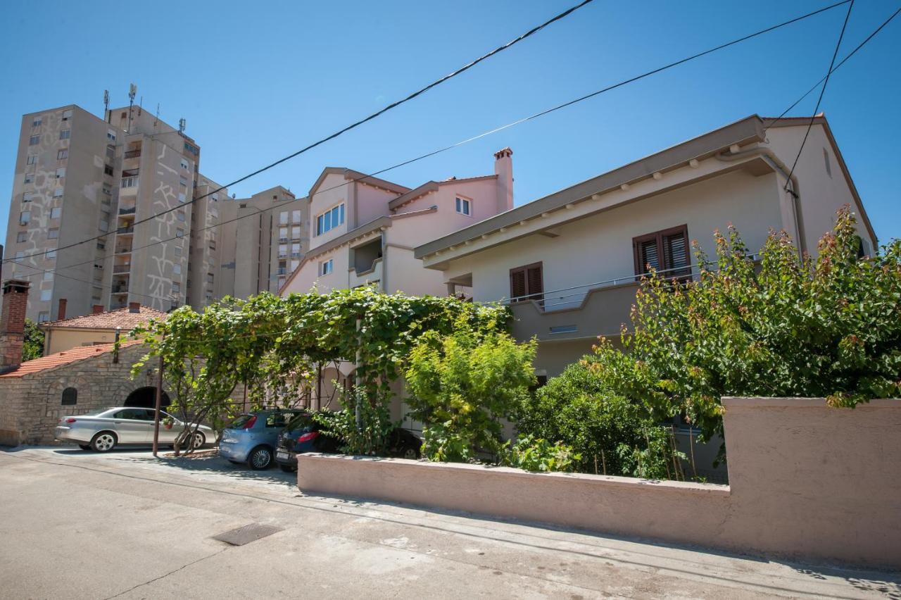 Studio Apartment Martin Zadar Exterior foto